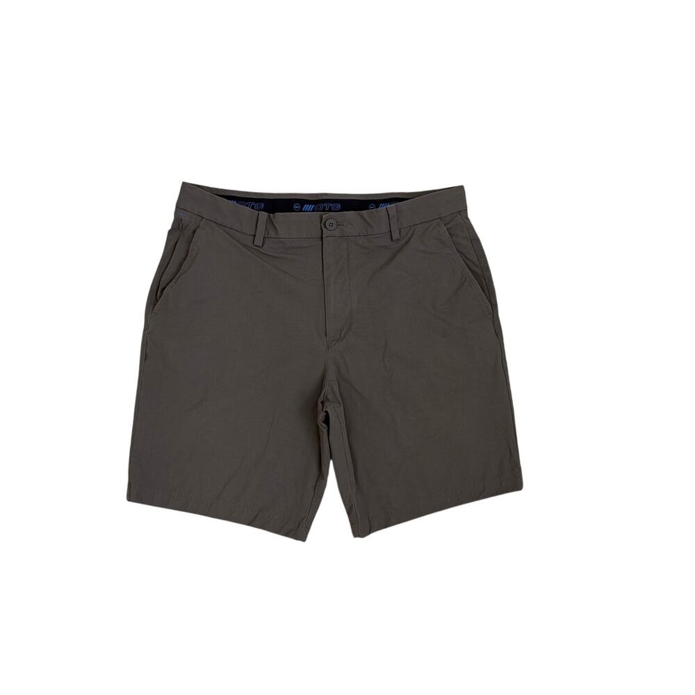 Vineyard Vines OTG Gray Performance Flat Front Shorts Size 32 - Picture 1 of 3